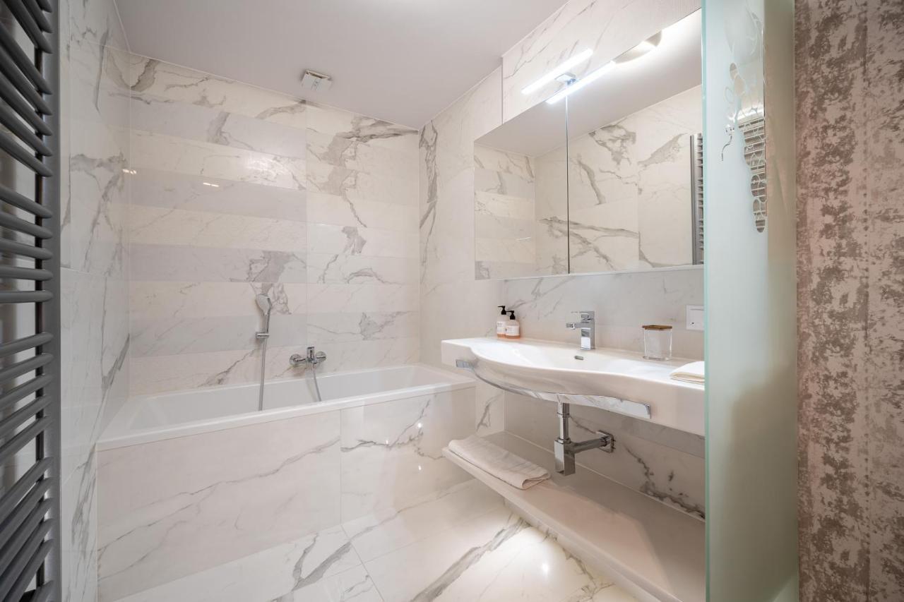 Solaris Luxory Apartment Balatonfured Ngoại thất bức ảnh